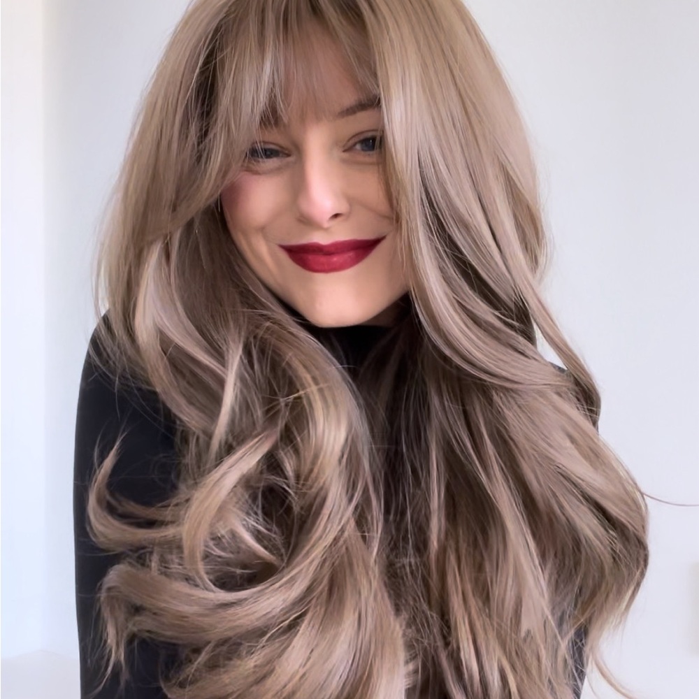 Posh Ambassador 2, Victoria Lerner. ♡